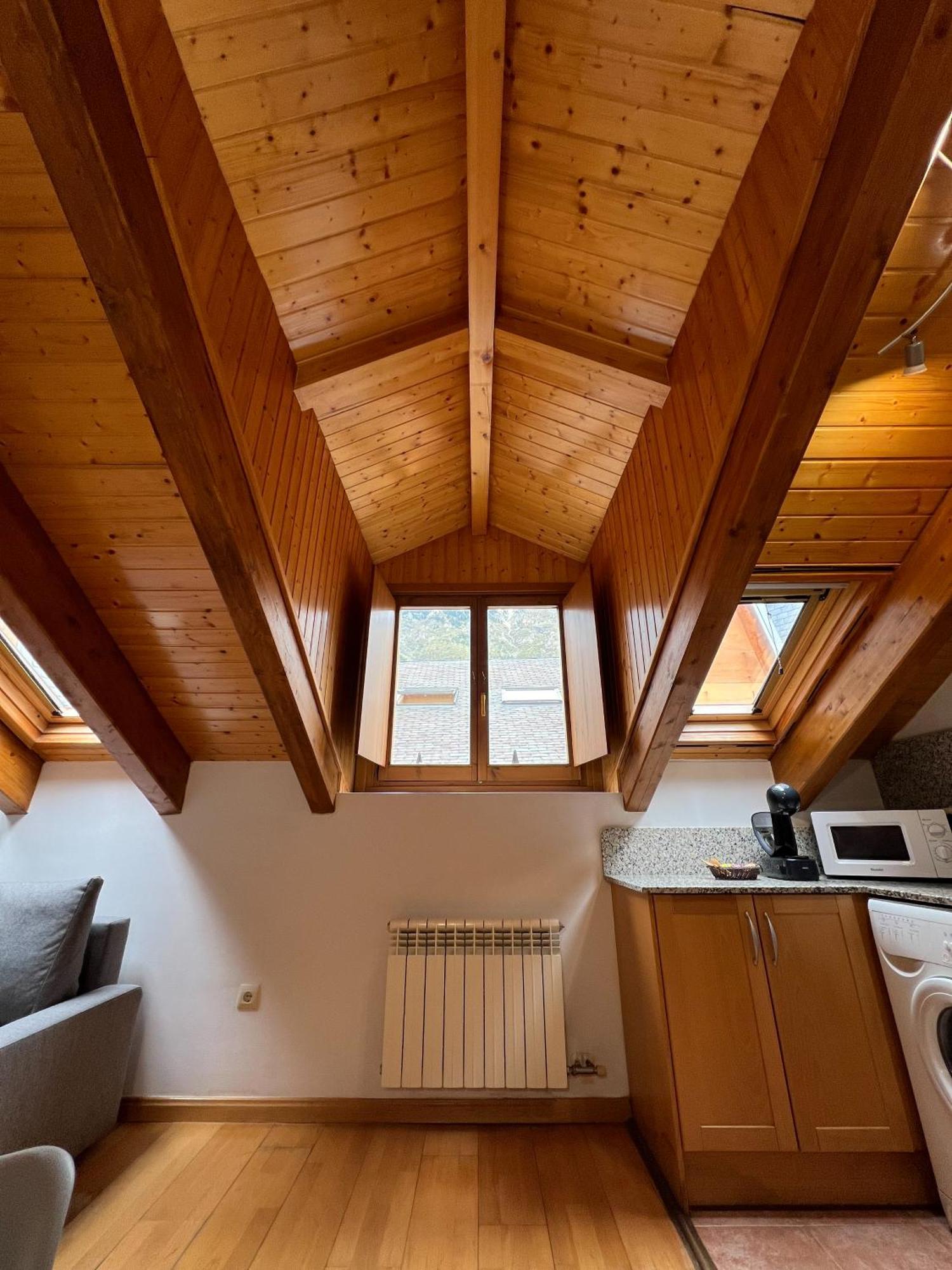 Apartmán Casa La Muga Benasque Exteriér fotografie
